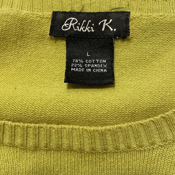 Vintage 90s light olive green sweater - Picture 9 of 10